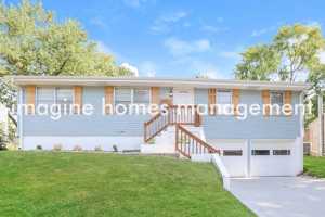 featured image of 7928 Ne 56th St