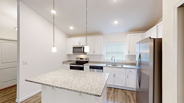 166 Secretary Trl - Photo 4 of 11