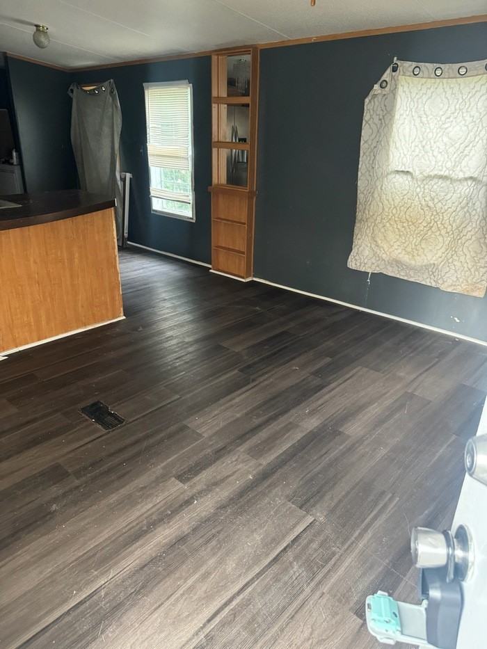 1309 Arrow Way - Photo 2 of 15