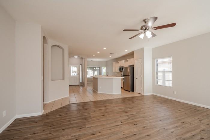 13916 N 145th Ln - Photo 5 of 16