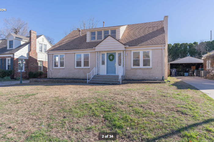 2128 Nw 25th St - Photo 2 of 33