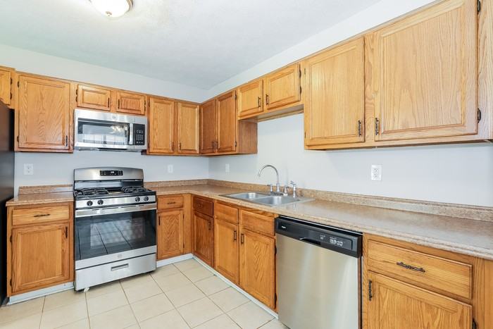 4440 Princeton Ter - Photo 5 of 16