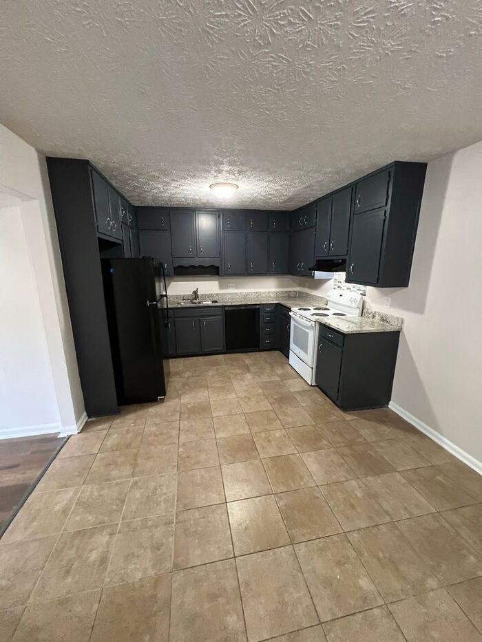 162 Scarlet Way - Photo 7 of 18