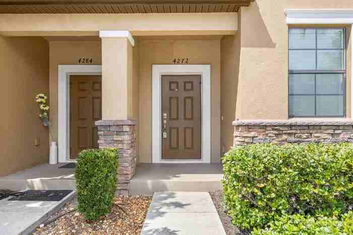 4272 Fennwood Ct - Photo 2 of 40