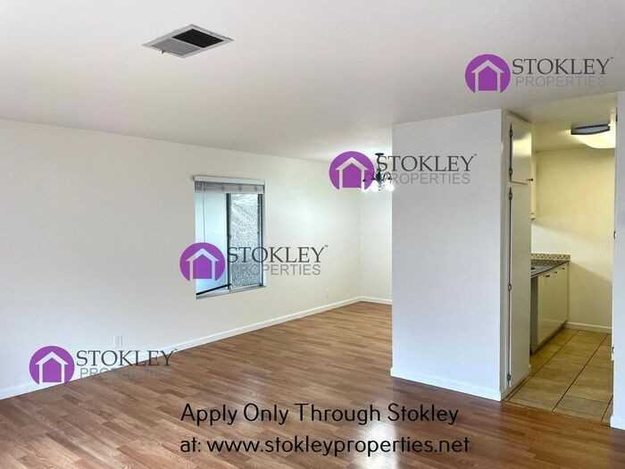 2085 Olivera Rd - Photo 2 of 17
