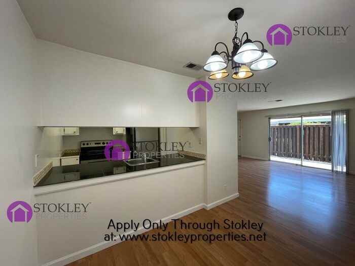 2085 Olivera Rd - Photo 6 of 17