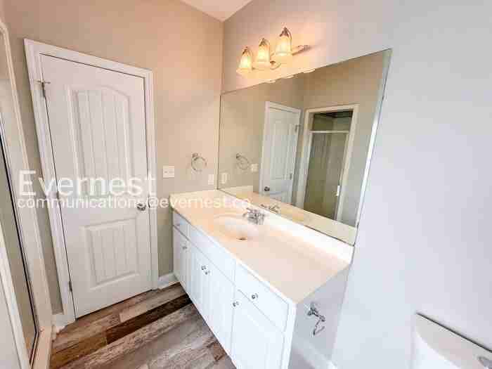 255 Earl Owens Dr - Photo 7 of 22