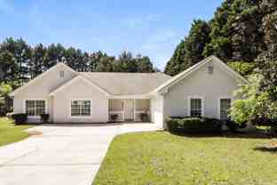 155 Somerset Dr - Photo 1 of 1