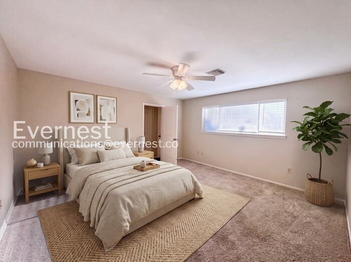 5311 Lincoln Town Dr - Photo 4 of 23