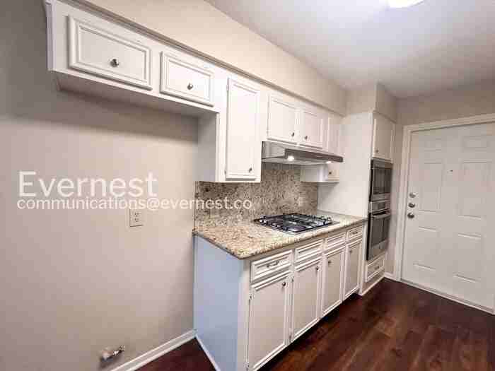 5311 Lincoln Town Dr - Photo 7 of 23