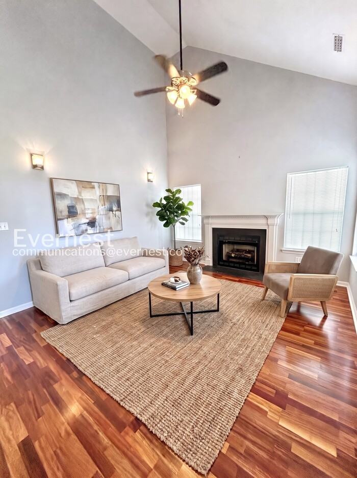10 Keeton Ct - Photo 2 of 21
