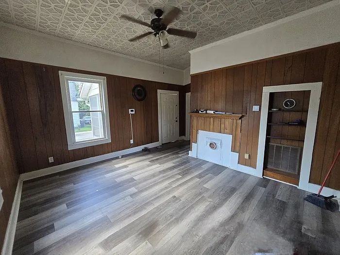 14 Stringer St - Photo 5 of 12