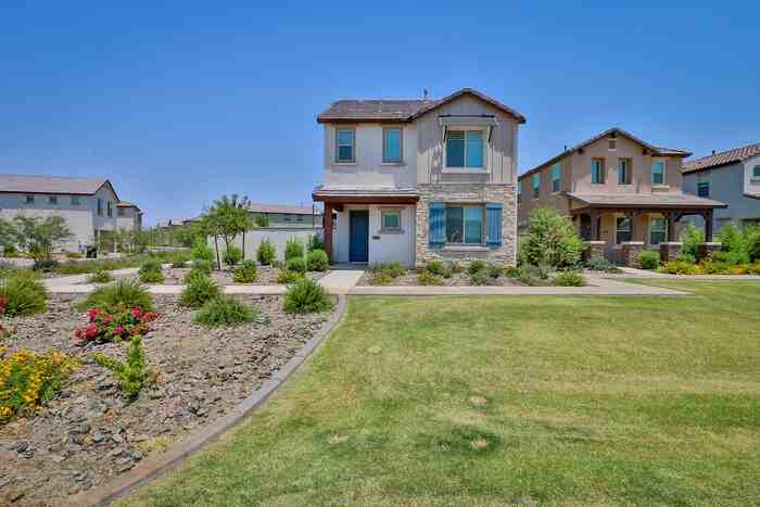 9805 E Specter Dr - Photo 3 of 30