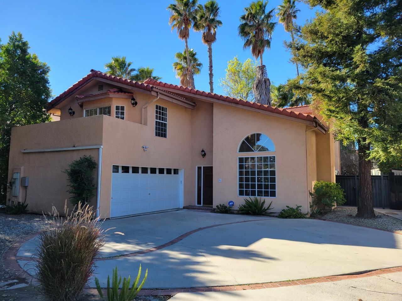 19250 Oxnard St #NA - Photo 2 of 31
