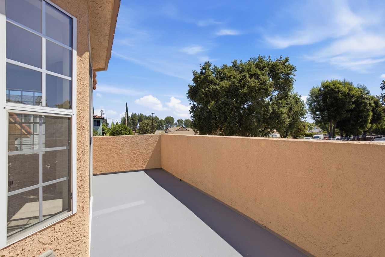19250 Oxnard St #NA - Photo 7 of 31