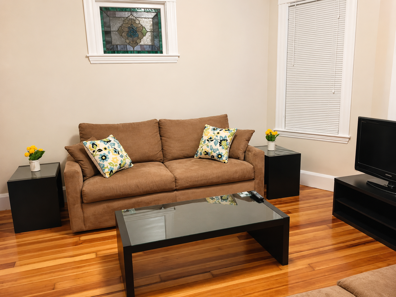 12 Grandview St #1 - Photo 2 of 16
