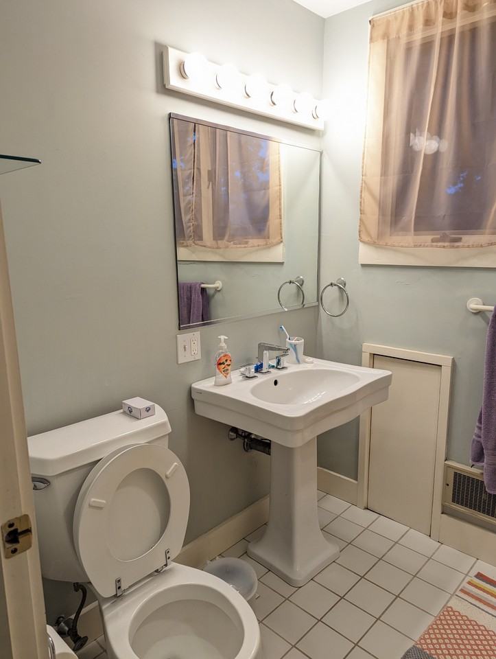 31 Wendell St - Photo 6 of 9