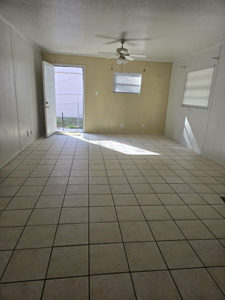 4376 Bryan Ave #NA - Photo 2 of 10