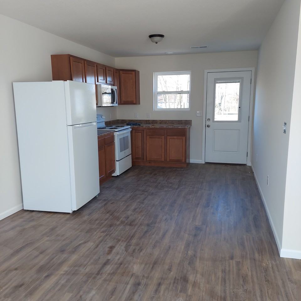 1329 Onie St #NA - Photo 3 of 8