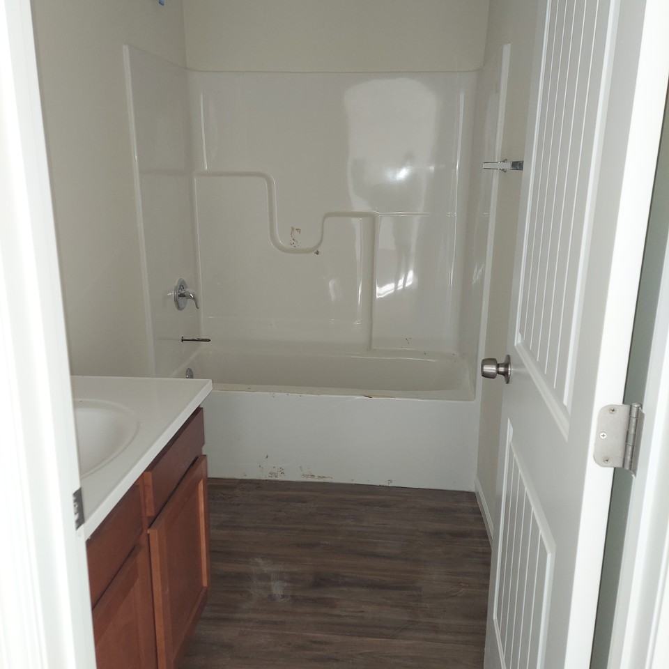 1329 Onie St #NA - Photo 4 of 8