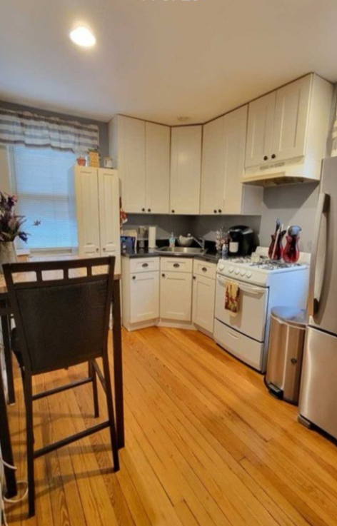 24 Oakwood Ave #FL1 - Photo 3 of 8
