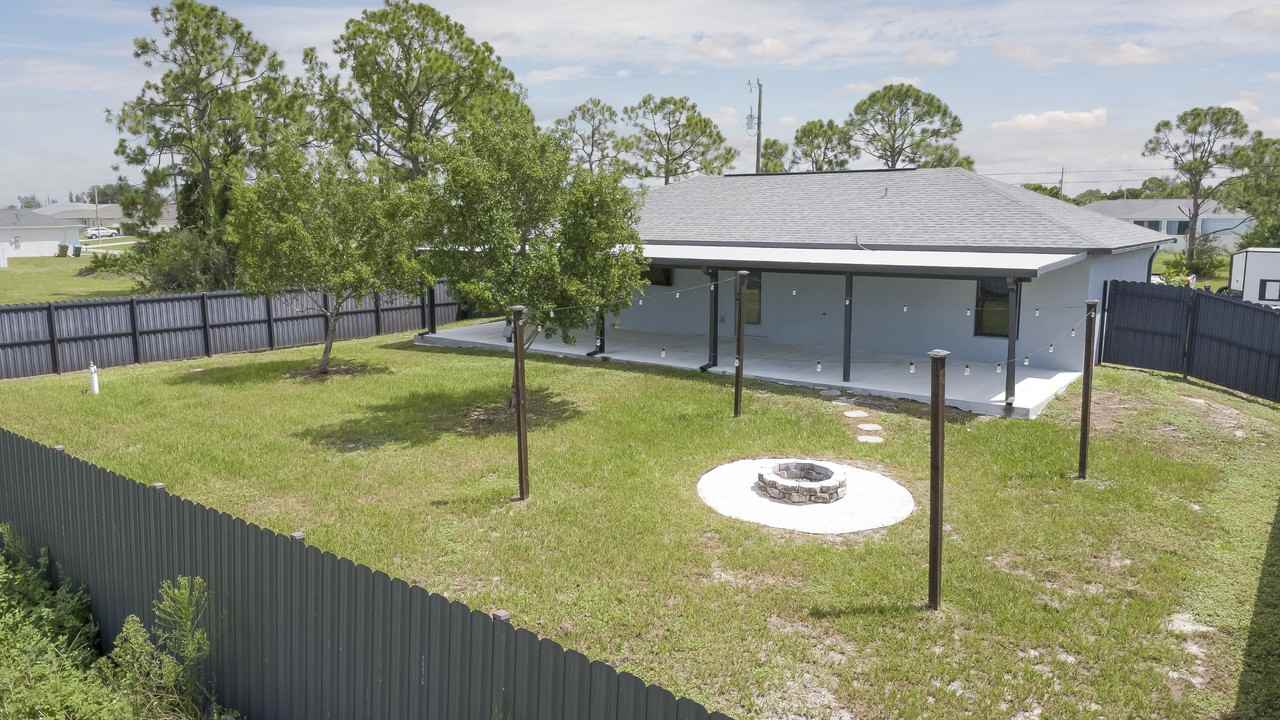 1110 Nw 19th Ave #NA - Photo 5 of 26