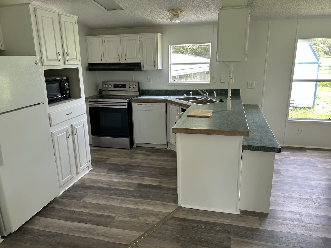1200 Se 95th St #NA - Photo 7 of 16