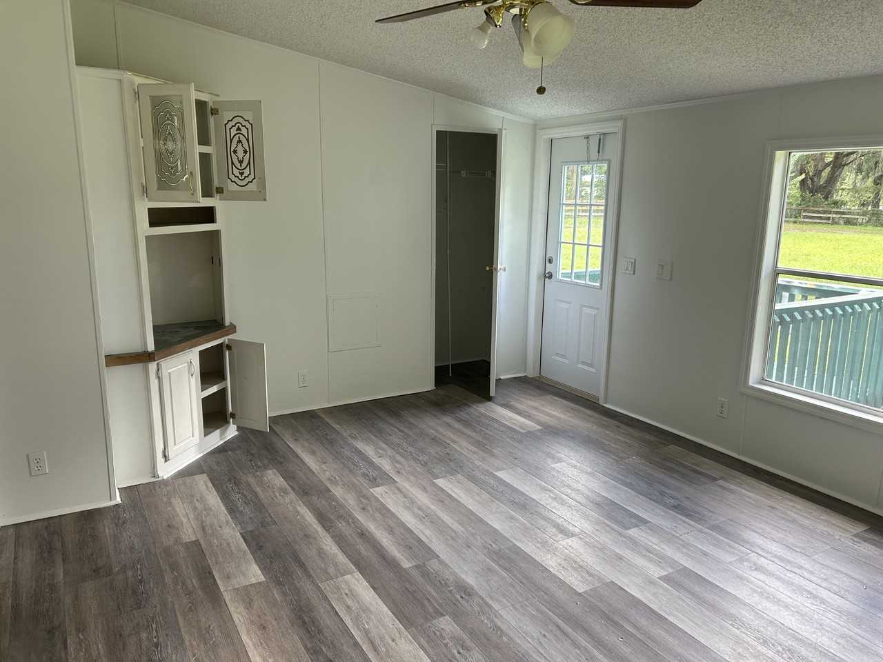 1200 Se 95th St #NA - Photo 2 of 16