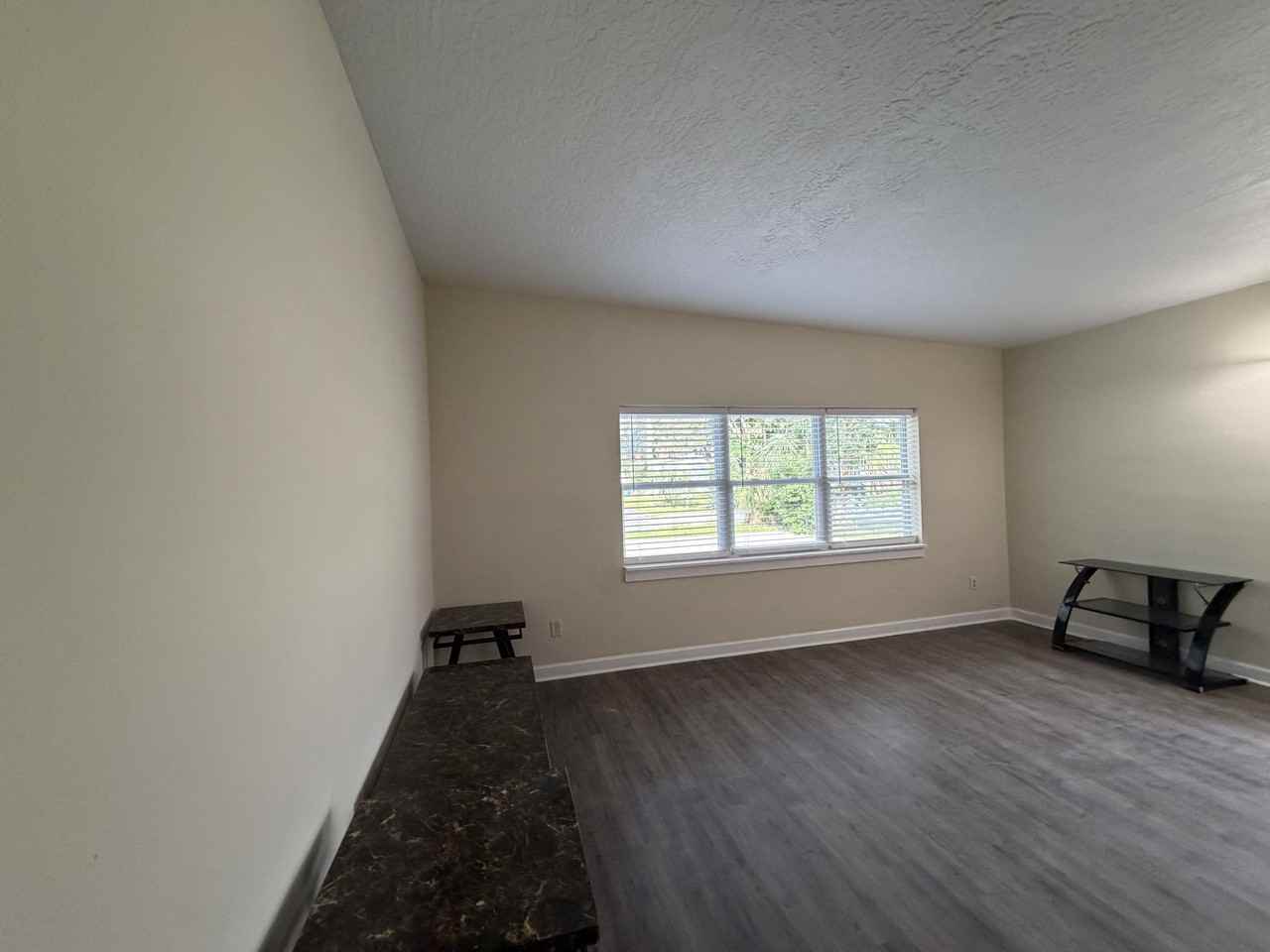 1822 Guava Ave #A - Photo 7 of 27
