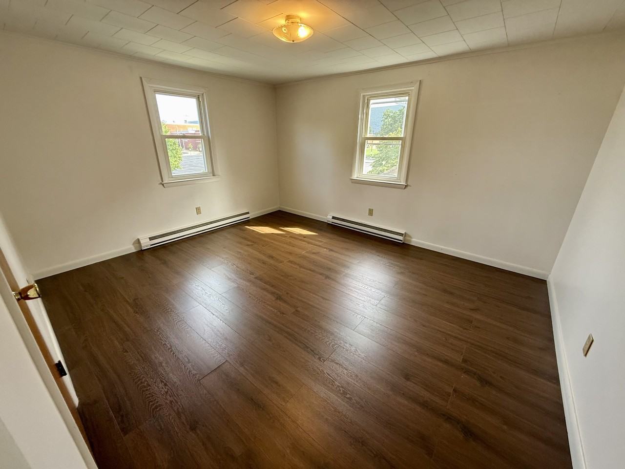 129 N Arch St #2 - Photo 5 of 12