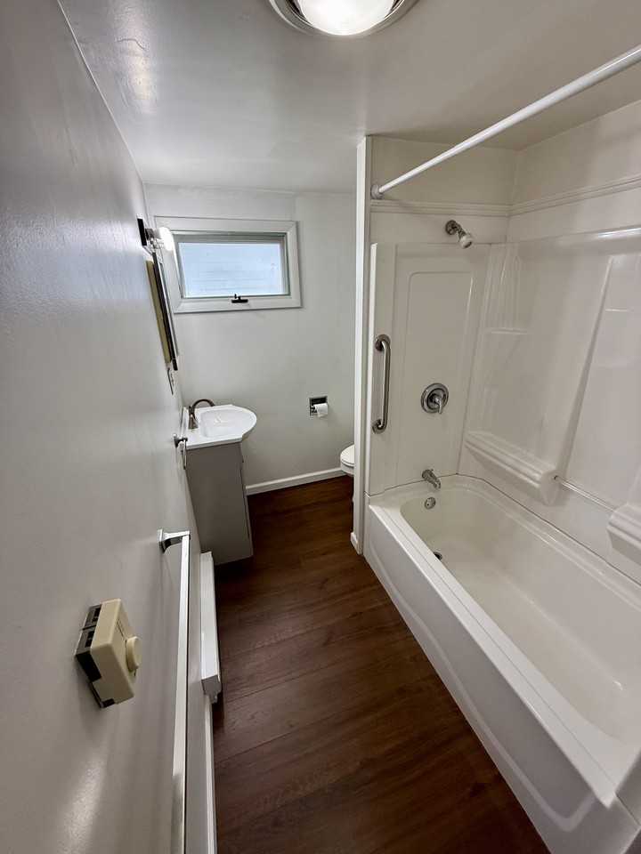 129 N Arch St #2 - Photo 7 of 12
