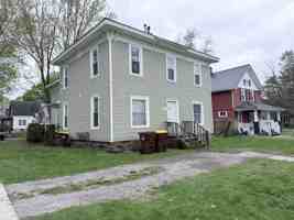 featured image of 256 Ely St #1