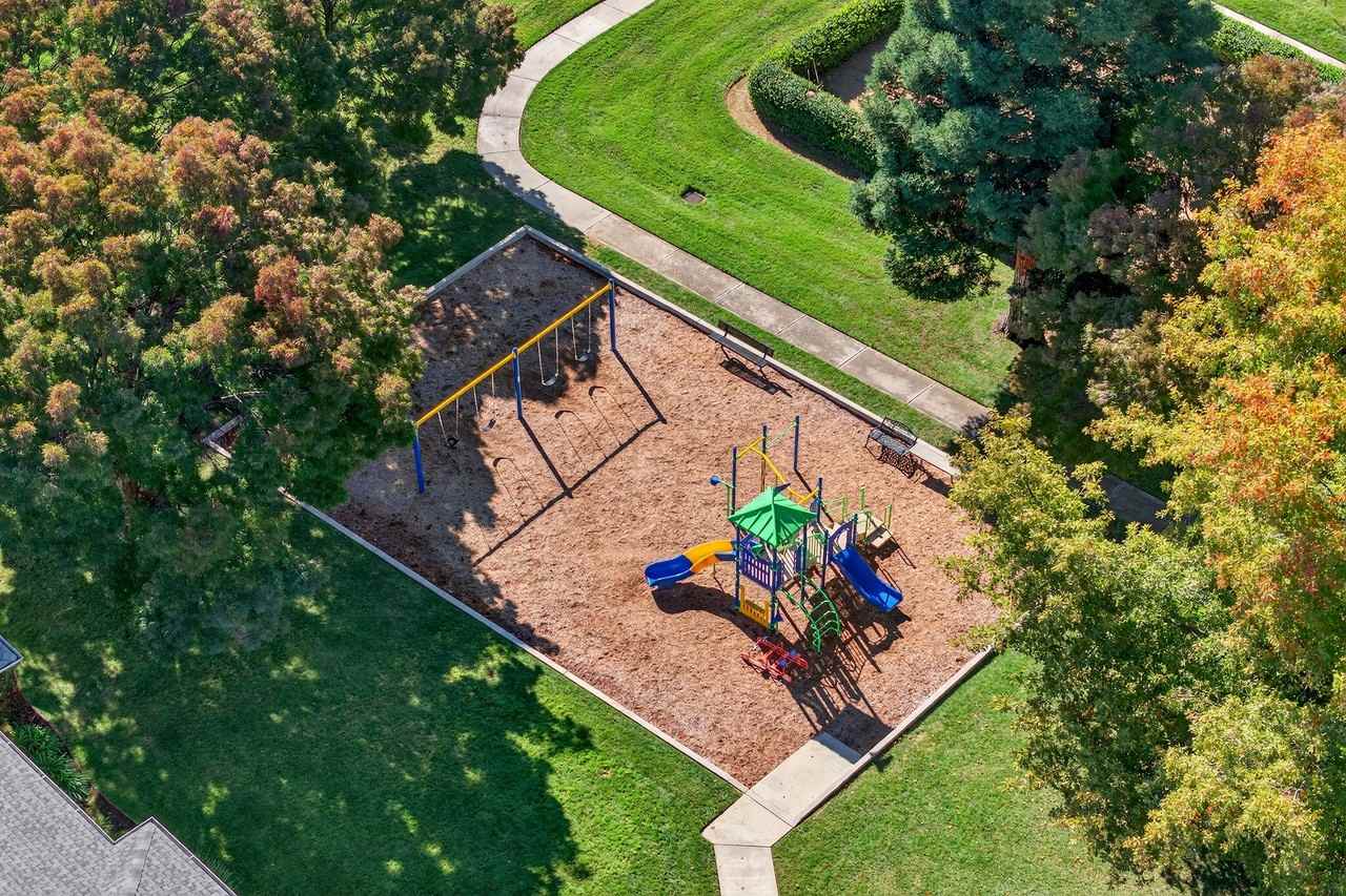 Oak Meadow Apartments - Photo 5 of 50