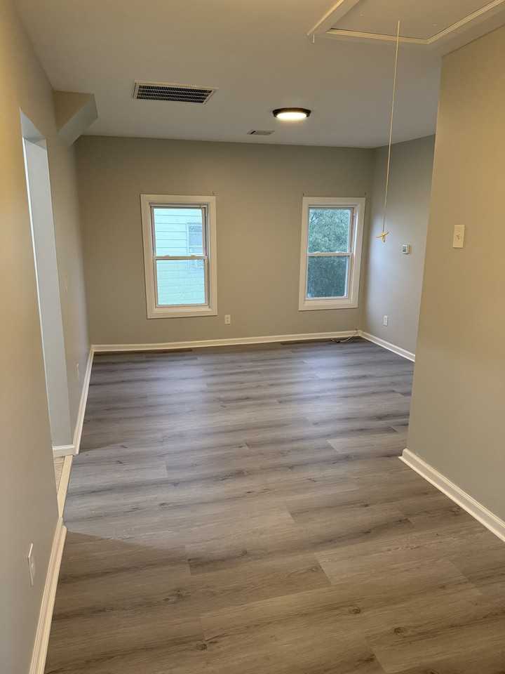 230 N Maple Ave #3 - Photo 2 of 8