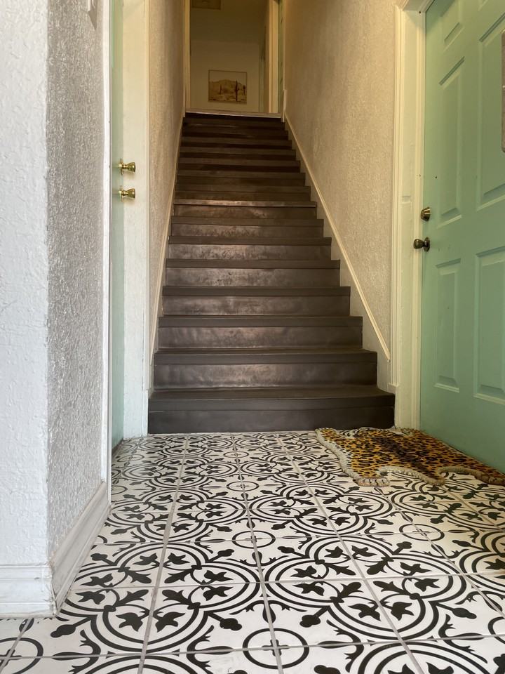 800 Arizona Ave #6 - Photo 7 of 8
