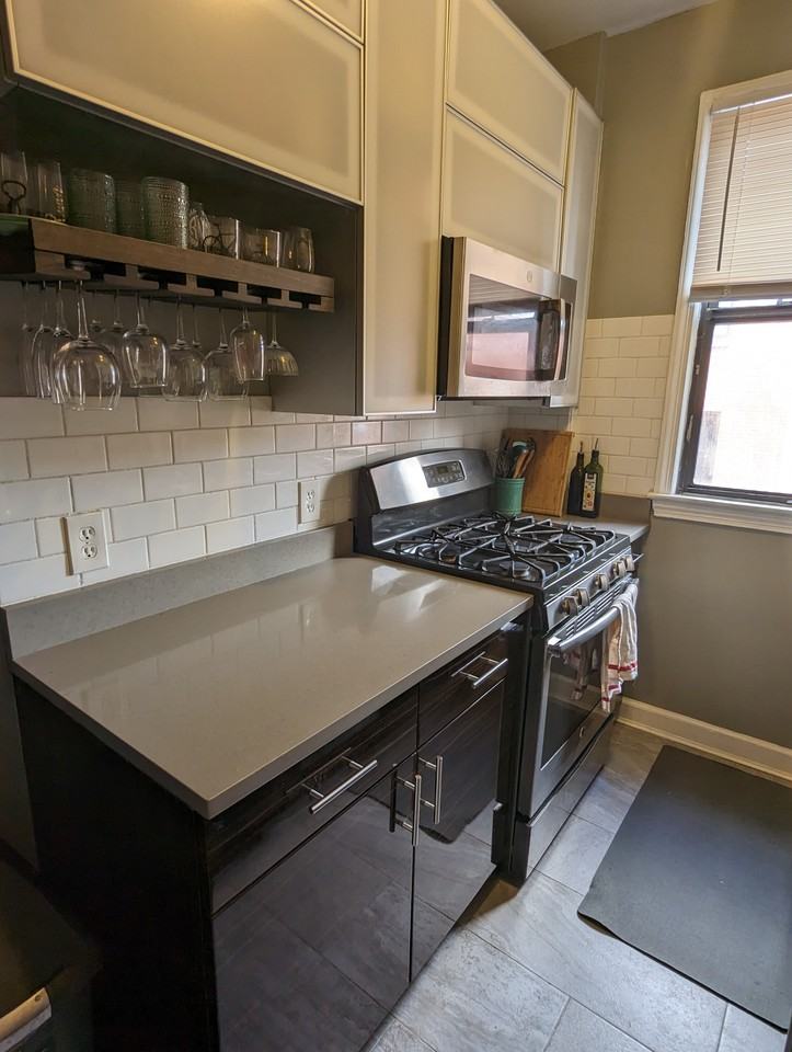 2515 K St Nw #809 - Photo 2 of 18
