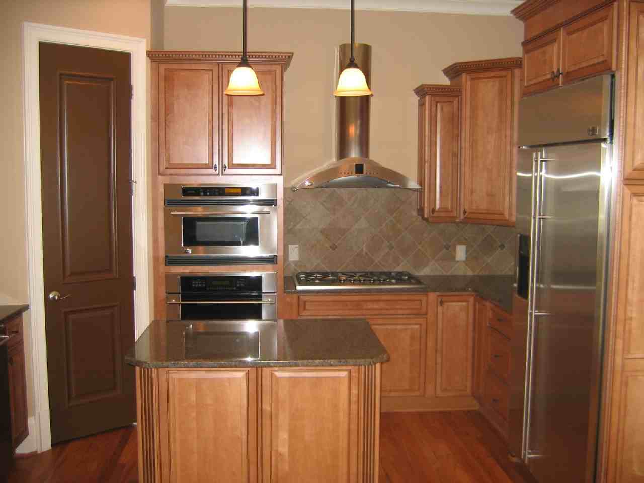 384 16th St Nw #3 - Photo 5 of 34