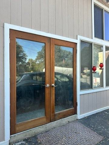 18306 Yosemite Rd #D - Photo 2 of 8
