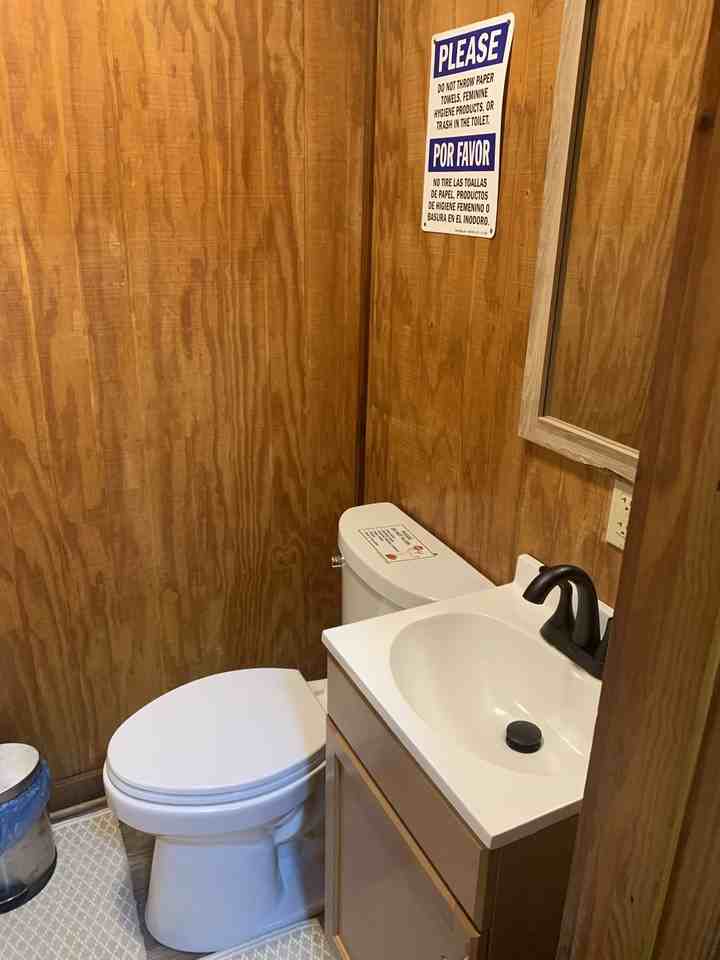 705 Crawford St #705 - Photo 7 of 8