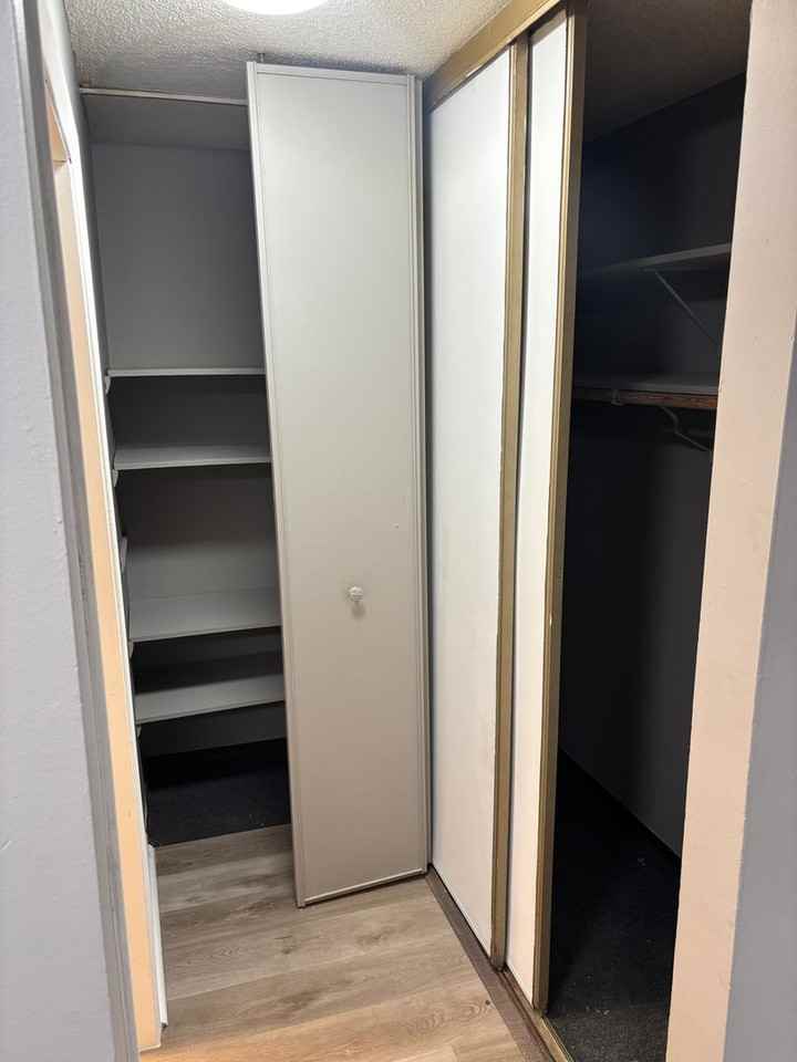 2525 Harriet Ave Building - Photo 5 of 10