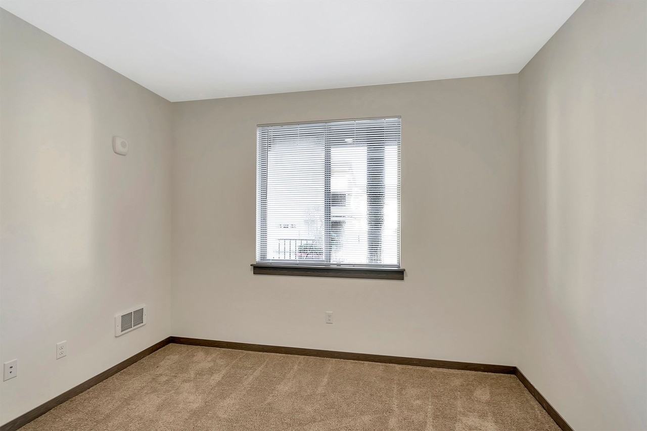 Viero Apartments - Photo 7 of 32