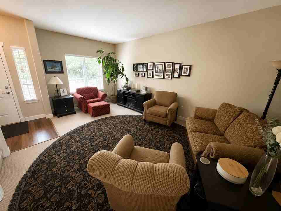 16640 60 Avenue - Photo 5 of 8
