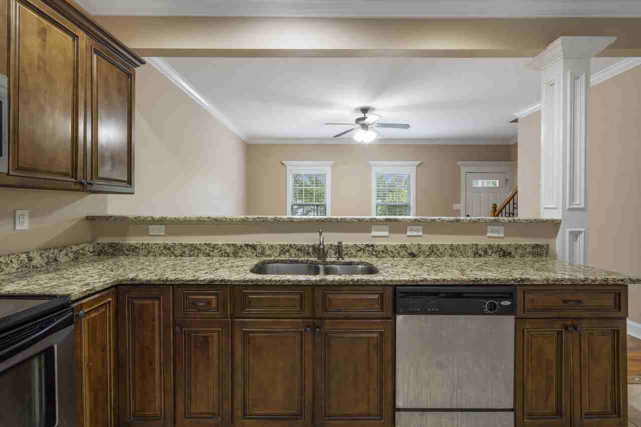 1217 Angie Ln Ne #NA - Photo 6 of 25