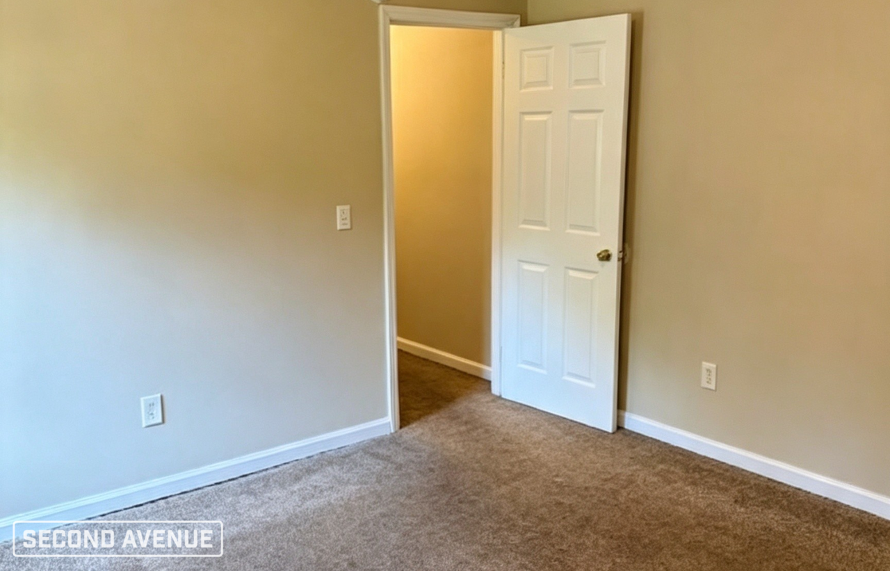 213 13th Ave Nw - Photo 3 of 10