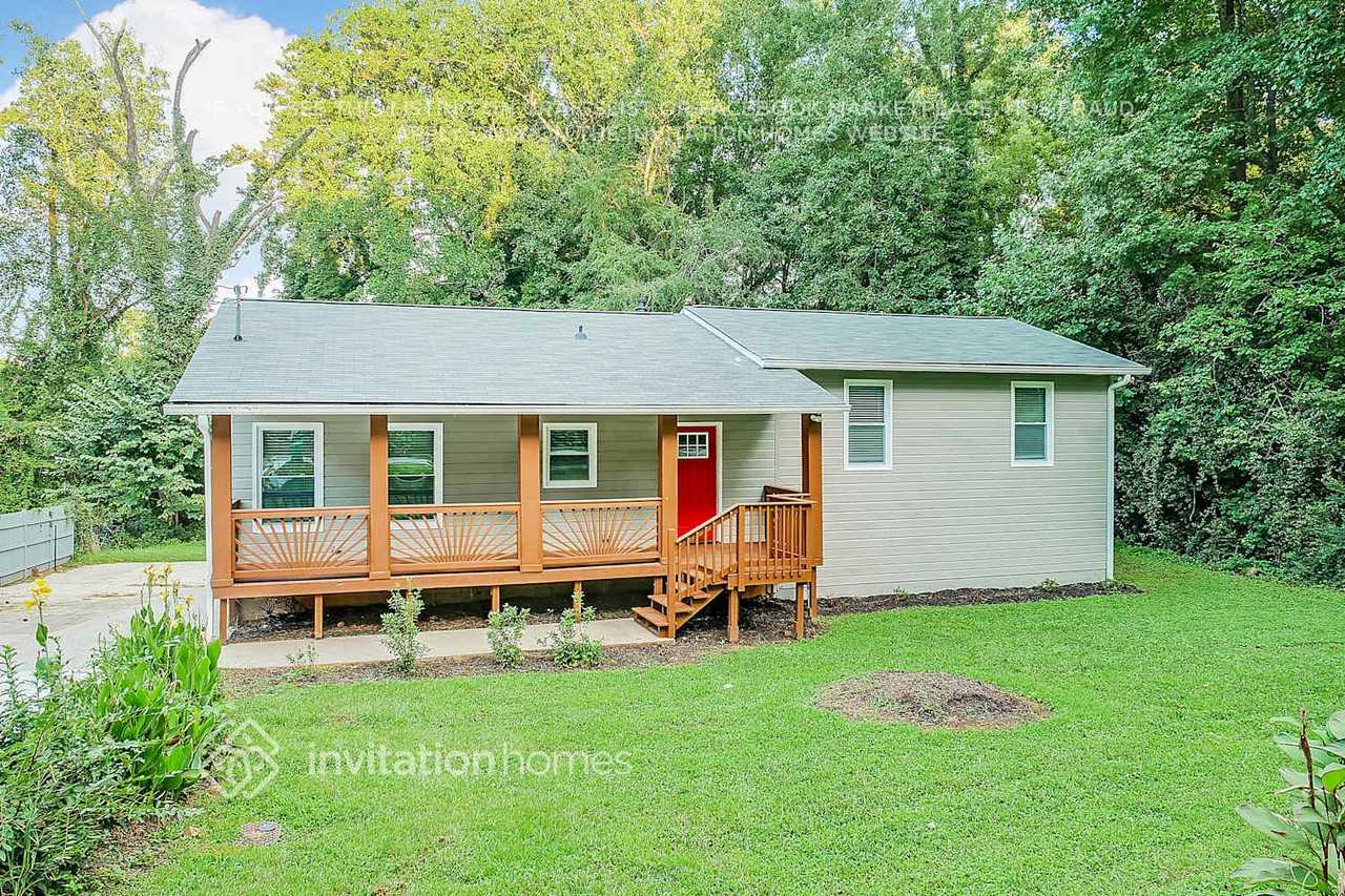 1804 Glenhaven Cir - Photo 3 of 26