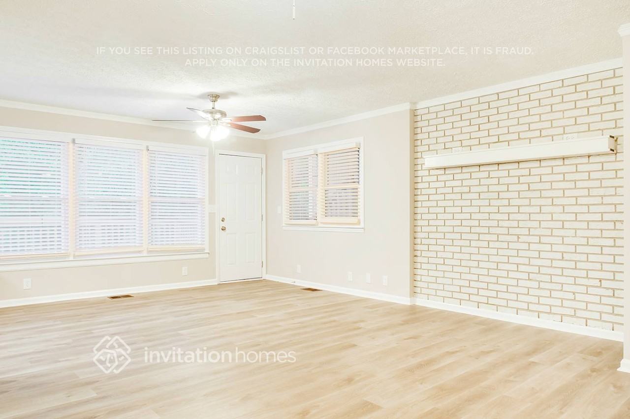 1804 Glenhaven Cir - Photo 5 of 26