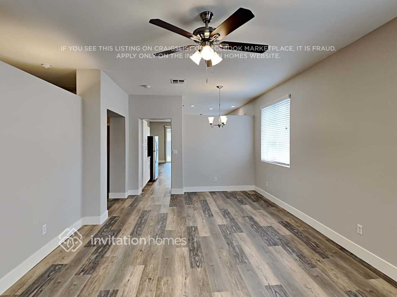 9164 Briarthorne St - Photo 4 of 19