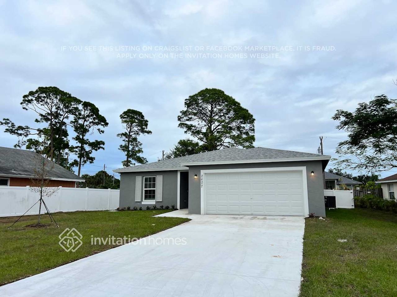 2607 Sw Ace Rd - Photo 2 of 24