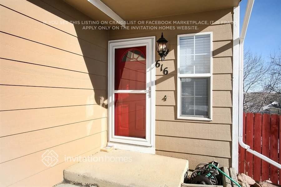 616 Rye Ridge Rd - Photo 2 of 18