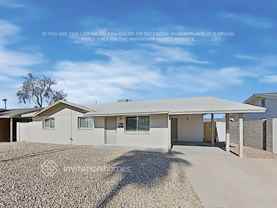 816 W 18th St - Photo 1 of 1